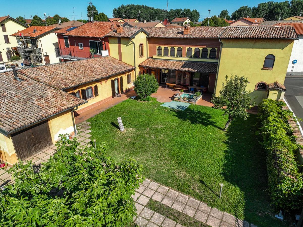 Villa Ambra B&B Siviglia Vermezzo Exterior foto